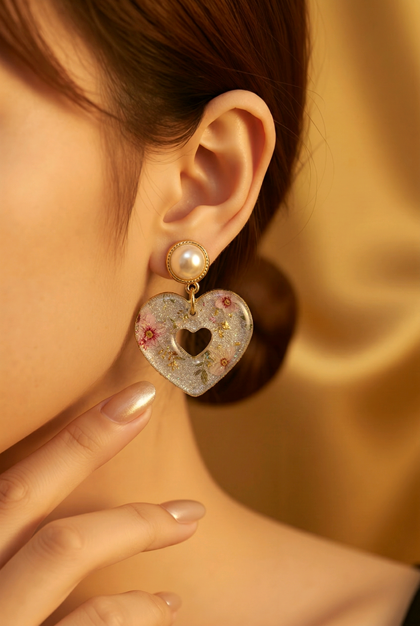 Pearl Floral Hearts - Image 3